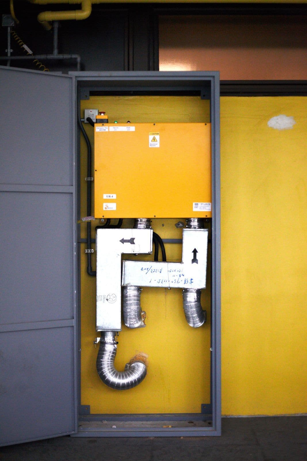 Tuen Mun Hospital - Photo 25